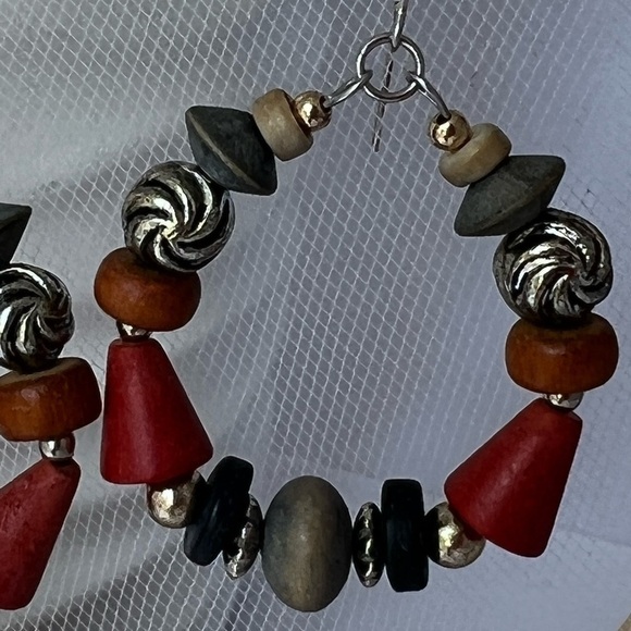 Bohemian Style Beaded Earrings - Picture 2 of 9